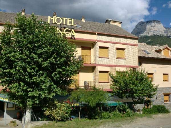Fotografía histórica del Hotel Cinca en Escalona, Sobrarbe