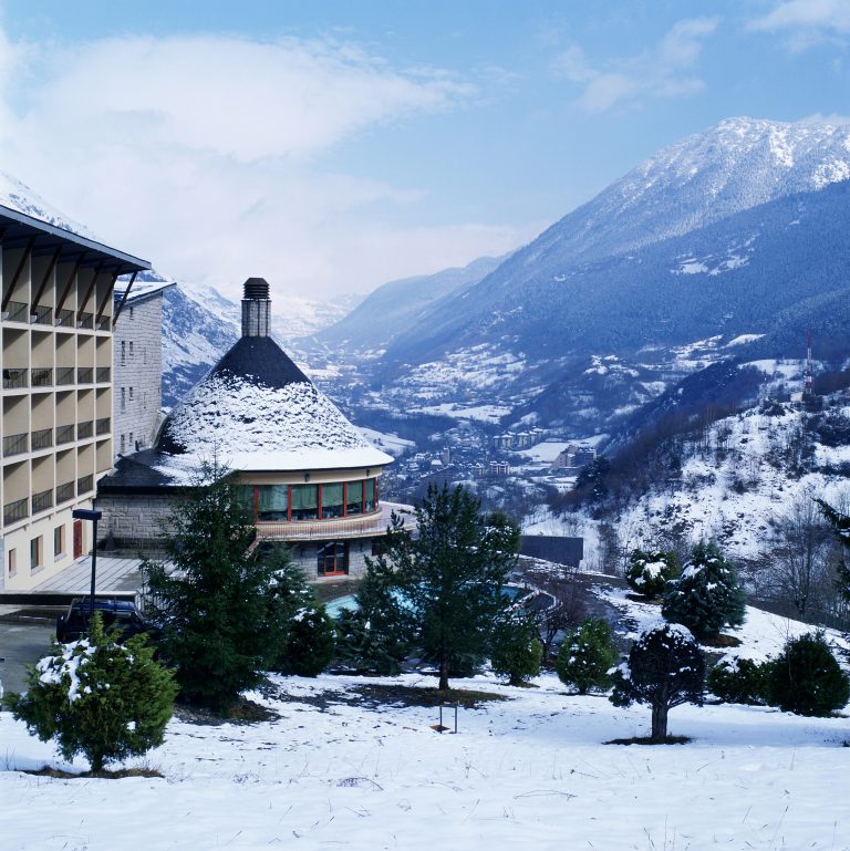 Pirineos Pirineo Parador de Vielha 15 Edificio del Parador de Vielha
