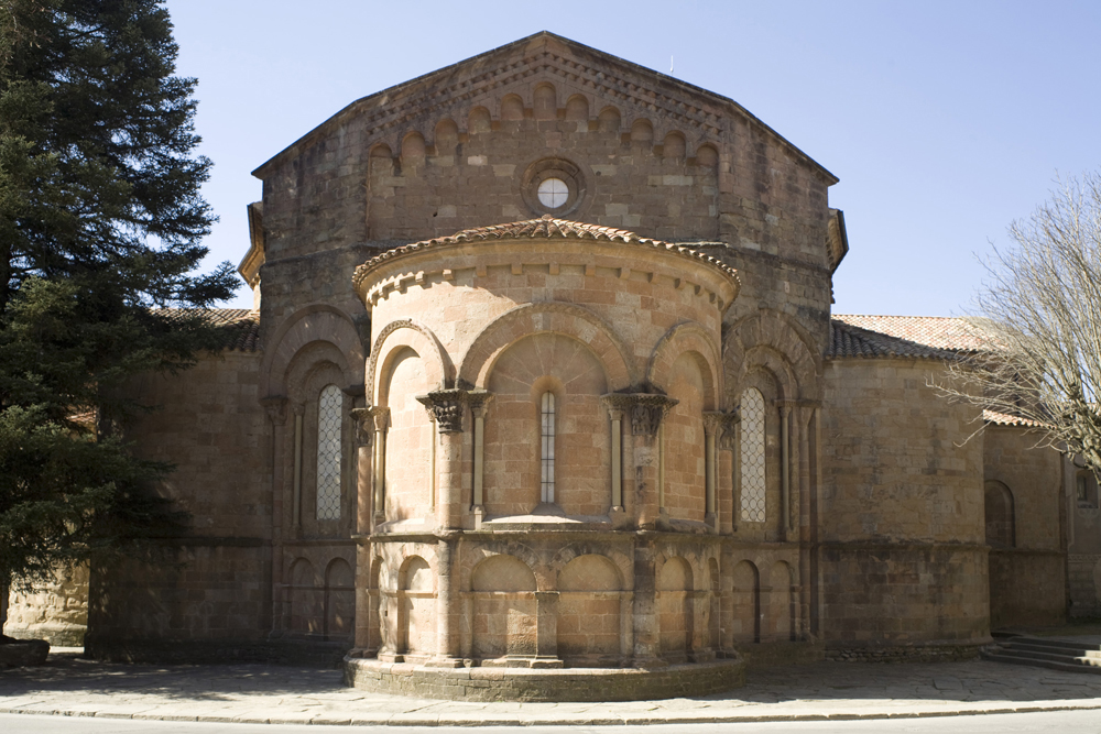 Monasterio de Sant Joan de les Abadesses, exterior