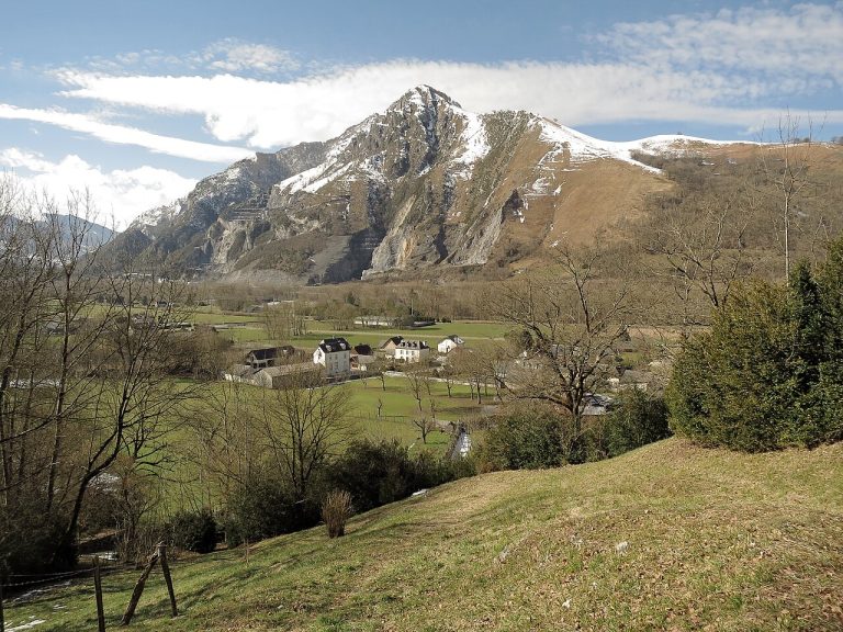 Pirineos Pirineo Belfry & Spa by Ligne St Barth — Lourdes 3 Reserva Natural Regional del macizo del Pibeste-Aoulhet