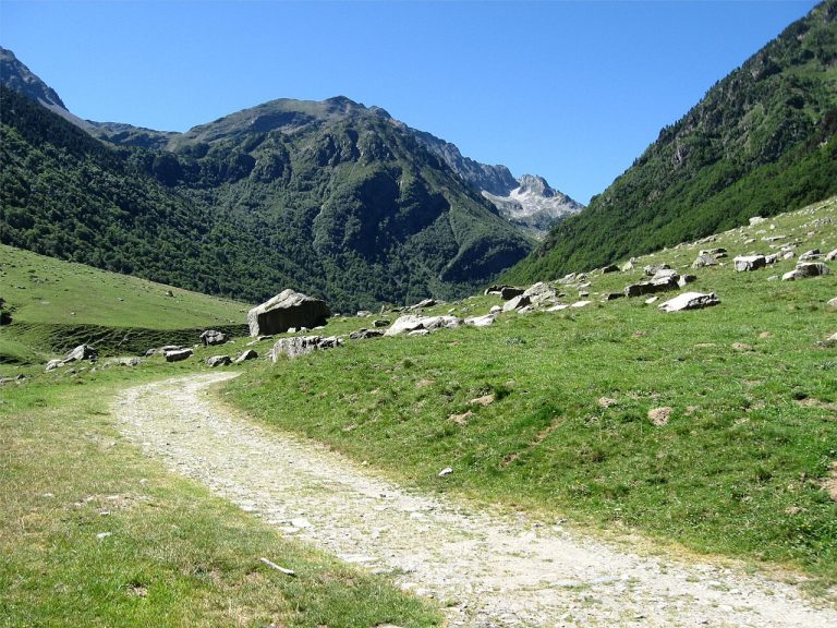 Pirineos Pirineo Reserva Nacional de Caza y Fauna Silvestre de Orlu (Ariège) 4 Sendero natural dentro de la reserva nacional de fauna silvestre de Orlu, Ariège